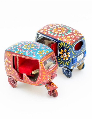 TST2001 - Tuc Tuc Indian