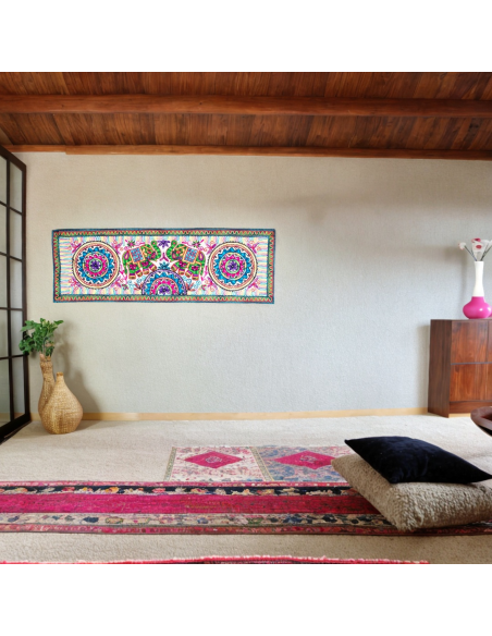 RTZ0107 - Tapisserie ou chemin de table en forme d'éléphant indien brodé à la main