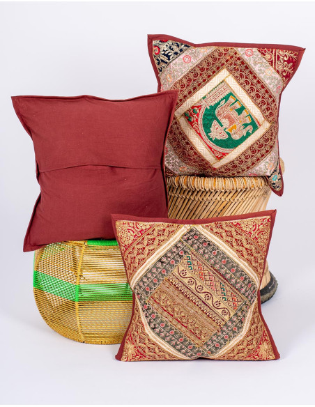 RCJ00359 - Capa de almofada terracota bordada em estilo tribal indiano 40x40 Kimago